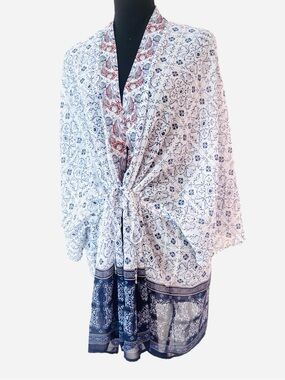 CHRISTOPHER & BANKS ~ White Kimono/Cover-Up Cardigan w/Navy & Red Paisley Print
